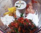 A picture of step 3 of Chicken Kofta with Spiced Drizzle.