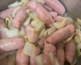 Foto del paso 3 de la receta: Salchichas al vino