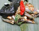 Foto langkah ke 4 dari resep Pepes teri basah.