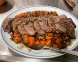 Une image de l'étape 20 de Rôti de sanglier mariné, carottes et lard fumé.