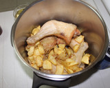 Foto del paso 4 de la receta: Pollo a la olla