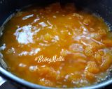 A picture of step 3 of Alphonso Mango Sheera.