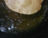 A picture of step 3 of Masala Puri.