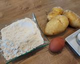 Une image de l'étape 1 de Gnocchis Maison sauce Gorgonzola Mascarpone et Noix.