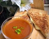 Foto langkah ke 8 dari resep Simple Tomato soup with grilled cheese (Sup Tomat dengan Roti Bakar Keju).