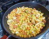 Foto del paso 2 de la receta Ensalada caliente de garbanzos, champiñones y brócoli