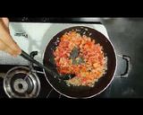 A picture of step 4 of Kaju Gathiya Curry.