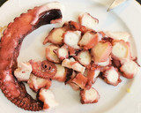 Foto del paso 3 de la receta: Pulpo a la Gallega  con Papada ibérica