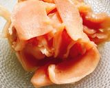 รูปขั้นตอนการทำที่ 2 ของ ผัดซีอิ๊วมาม่า อกไก่