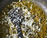 A picture of step 3 of Tomato paneer rice.