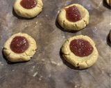 Foto del paso 6 de la receta: Pepas (Harinas Especiales) con Mermelada