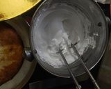 रस मलाई केक (ras malai cake recipe in hindi) रेसिपी चरण 4 फोटो