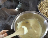 Foto del paso 3 de la receta: Crujiente de tres chocolates