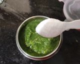 A picture of step 2 of Kiwi Mint chutney.