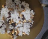 Foto del paso 3 de la receta Arroz con pasas y anacardos