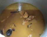 A picture of step 4 of Jatretil mutton gravy masala (jatra food).