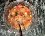 A picture of step 3 of Masala omelette.