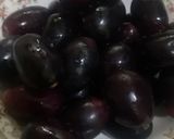 A picture of step 1 of Jamun mojito/java plum.