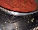 A picture of step 5 of Macroni pizza.