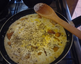 Foto del paso 3 de la receta: Espirales con pollo apanado y salsa de queso