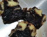 Foto langkah ke 6 dari resep Brownies cream chesse marble.