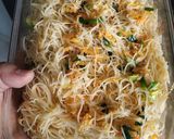 Foto langkah ke 4 dari resep Bihun (beras) goreng.