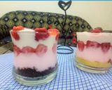 A picture of step 5 of Delicious Strawberry🍓 Trifle Recipe🍨.