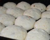 Foto del paso 5 de la receta: Bollos de Pan camperos con chicharrón
