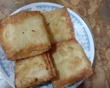 A picture of step 4 of Corn chicken box samosy.