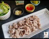 รูปขั้นตอนการทำที่ 2 ของ หมูมะนาว (เมนูเด็ก)