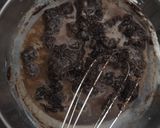 A picture of step 3 of Rawa Chocolate Cake.