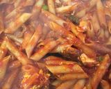 A picture of step 4 of Pasta bake with kebab and egg.