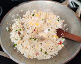 Foto langkah ke 2 dari resep Nasi Goreng Teri Cabe Ijo.