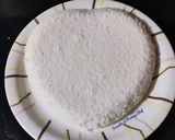 A picture of step 6 of Plate idli with tomato fenugreek chutney.