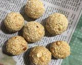 A picture of step 3 of Til / Sesame Ladoo.