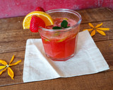 Foto del paso 8 de la receta: Bebida de fresa tropical🍓🍊🍋