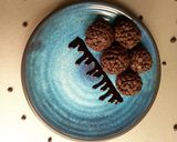 A picture of step 6 of Chocolate chocochips Balls.