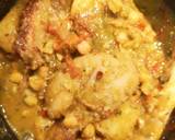 Chicken, Chickpeas in refreshing coriander yogurt sauce recipe step 3 photo
