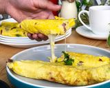 Foto langkah ke 2 dari resep French Style Omelette.