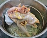 Hình bước làm 2 của món Gà hấp mắm