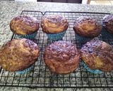 รูปขั้นตอนการทำที่ 9 ของ Chocolate Fudge Banana Muffins | มัฟฟินกล้วยหอมช็อกโกแลตฟัดจ์