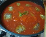 Pas rețetă Spaghetti cu chiftele de vinete în sos de roșii 4 fotografie