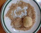 صورة لخطوة 1 من وصفة حلوة جلجلانية