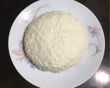 A picture of step 7 of Vanilla Cake.