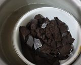 Foto langkah ke 6 dari resep Chocolate Cheesecake.