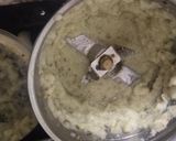 A picture of step 1 of Shahi paneer.