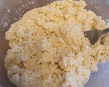 Foto del paso 1 de la receta: Papanasi (Donas de queso dulce)
