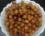 A picture of step 4 of Chana Prashad.