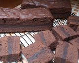 Foto langkah ke 12 dari resep Brownies kukus amanda.