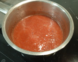 Foto del paso 6 de la receta: Vasitos de yogur y fresas